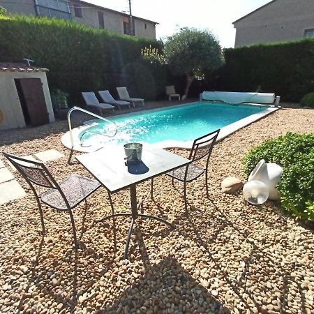 Appartement Grand Confort A Deux Pas Du Centre Ville LʼIsle-sur-la-Sorgue Exterior foto